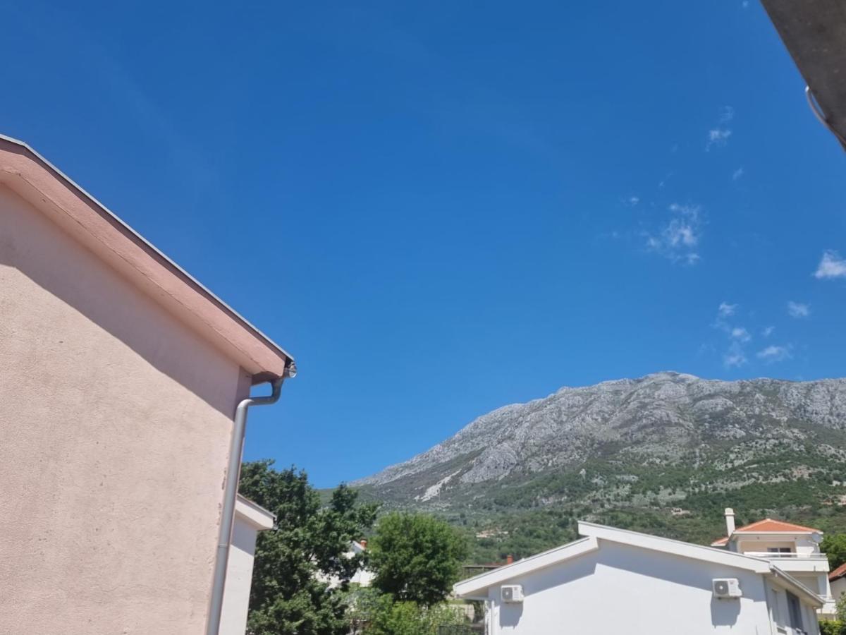 Apartmani Mina Бар Екстер'єр фото