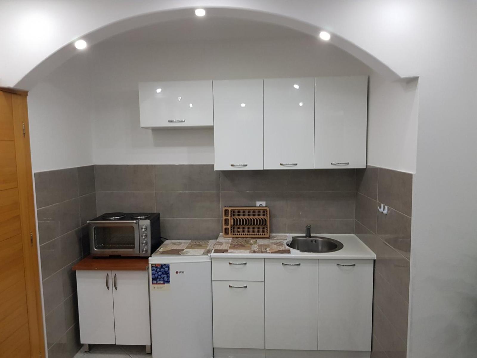 Apartmani Mina Бар Екстер'єр фото