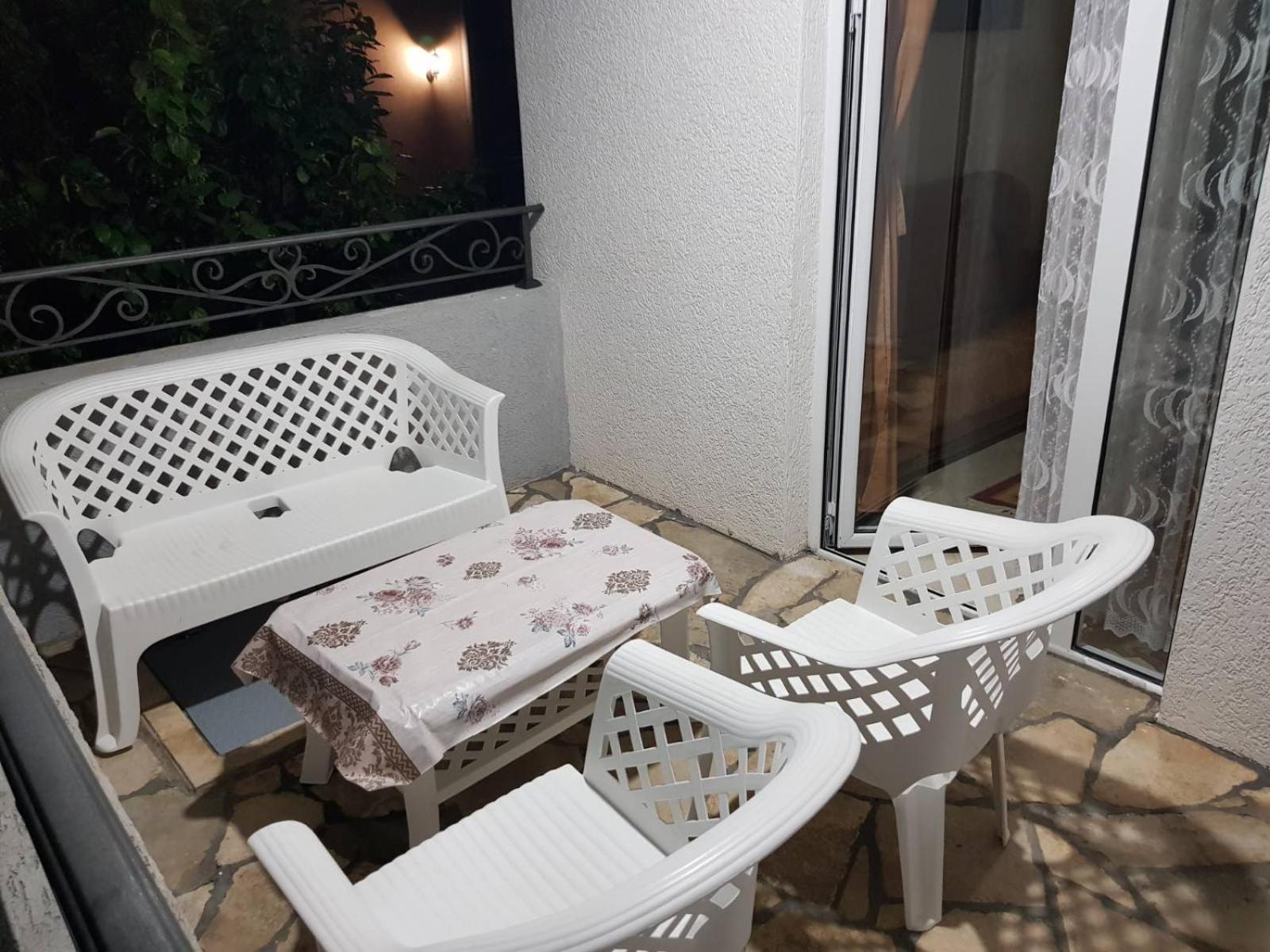 Apartmani Mina Бар Екстер'єр фото