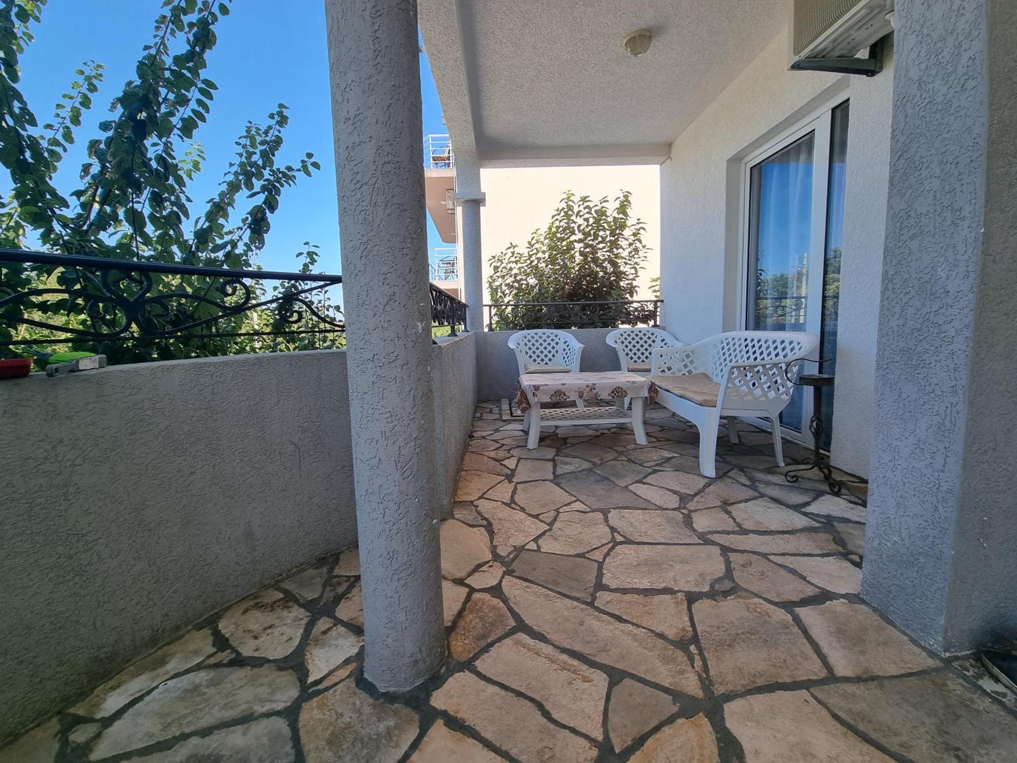 Apartmani Mina Бар Екстер'єр фото