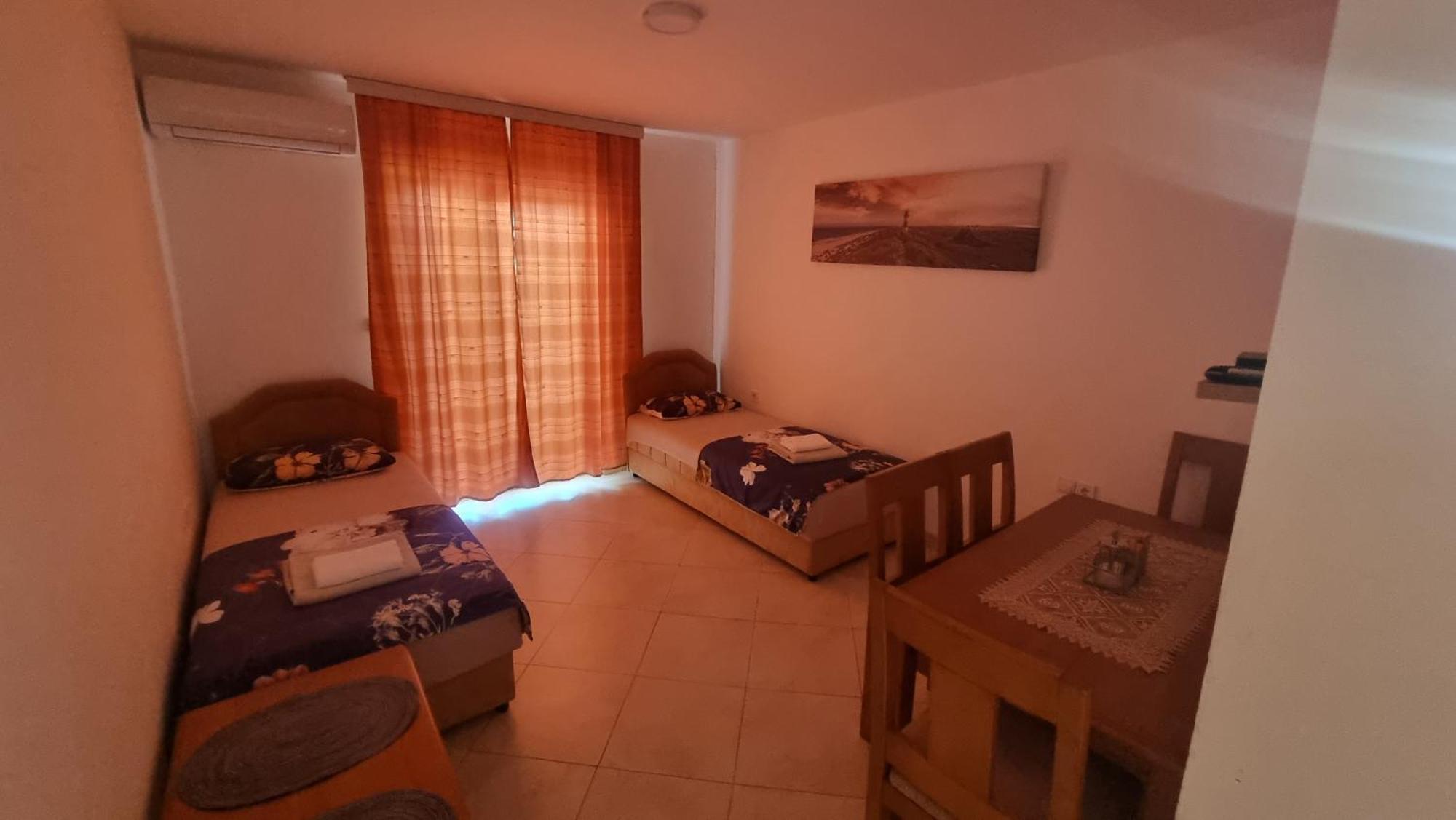 Apartmani Mina Бар Екстер'єр фото