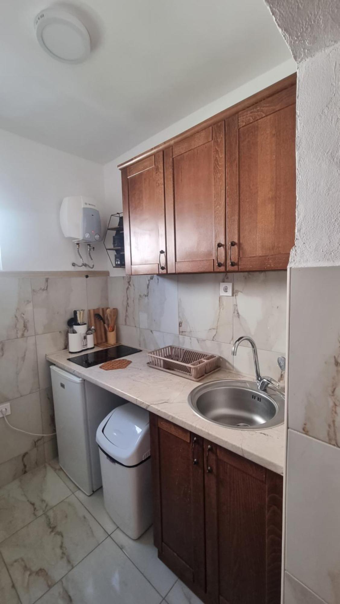 Apartmani Mina Бар Екстер'єр фото