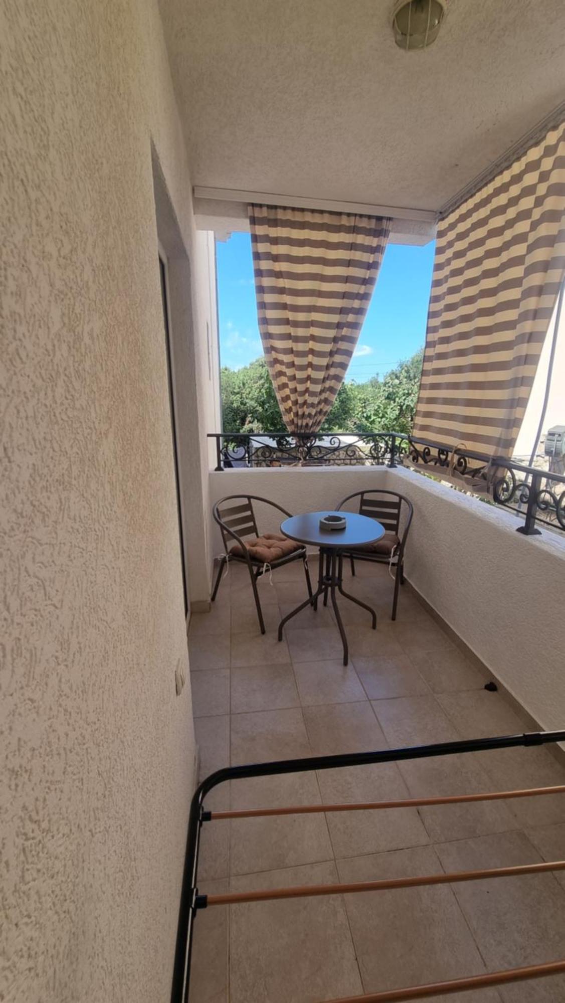 Apartmani Mina Бар Екстер'єр фото